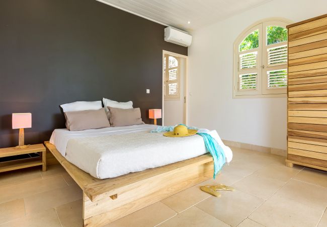 Villa in Le François - House Cerisier Holidreamrentals 1 bedroom - direct access to the sea Villa in Le François - House Cerisier Holidreamrentals 1 bedroom - direct access to the sea