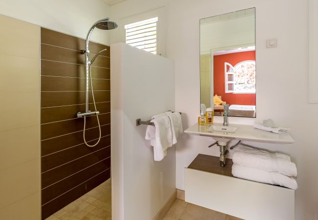 Villa in Le François - Hameau Cerisier - private pool & waterfront close to the lagoon Villa in Le François - Hameau Cerisier - private pool & waterfront close to the lagoon