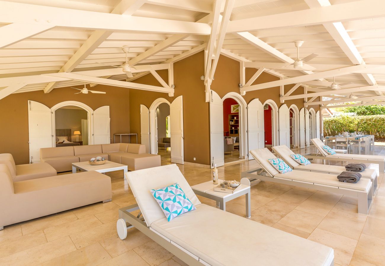 Terrasse Villa Cerisier, villa de luxe en Martinique à Le François Terrasse Villa Cerisier, villa de luxe en Martinique à Le François