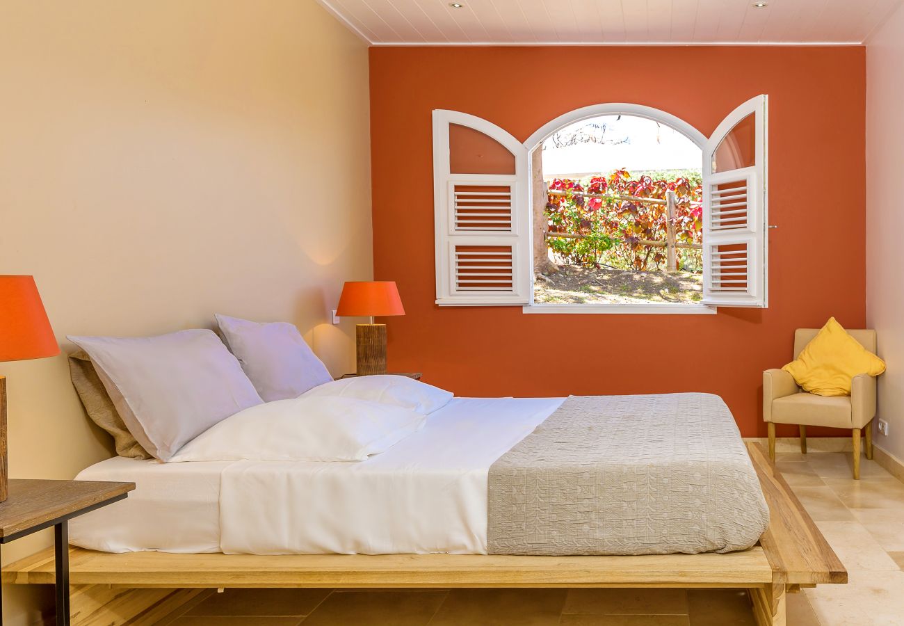 Chambre Villa Cerisier, villa en Martinique à Le François Chambre de la Villa Cerisier, villa de luxe en Martinique à Le François