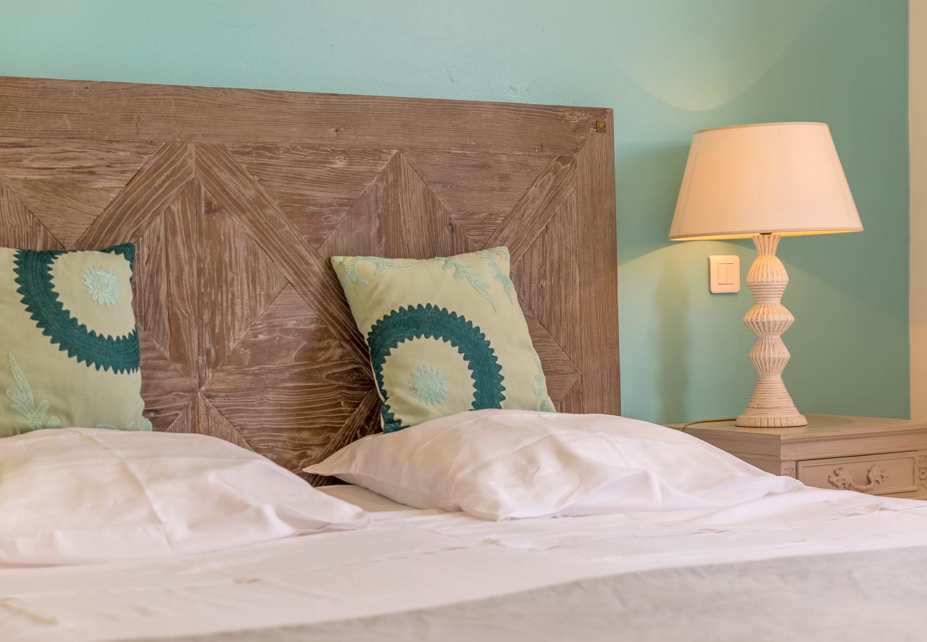 Chambre de la Villa Cerisier, villa en Martinique à Le François Chambre de la Villa Cerisier, villa de luxe en Martinique à Le François