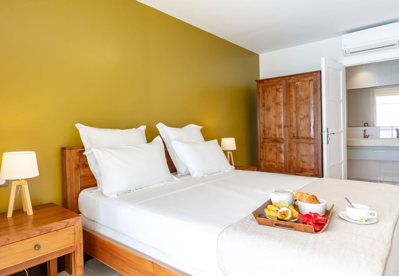 Chambre Villa Marine, villa de luxe en Guadeloupe à Saint-François Chambre Villa Marine, villa de luxe en Guadeloupe à Saint-François