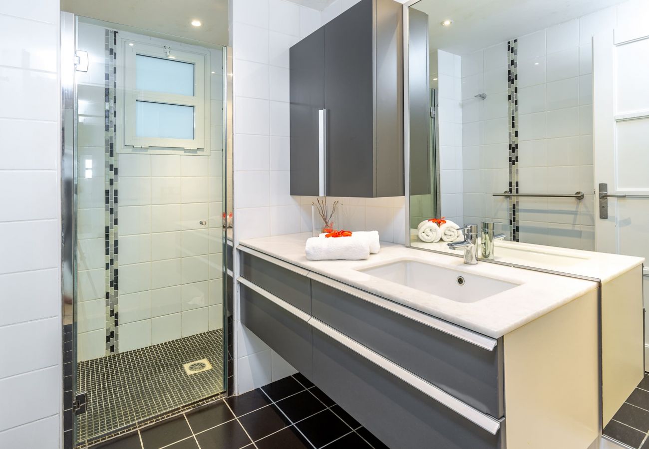 Salle de bain Villa Marine, villa en Guadeloupe à Saint-François Salle de bain Villa Marine, villa de luxe en Guadeloupe à Saint-François