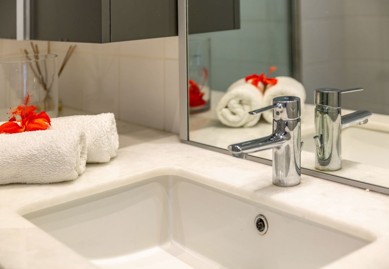 Salle de bain Villa Marine, villa en Guadeloupe à Saint-François Salle de bain Villa Marine, villa de luxe en Guadeloupe à Saint-François