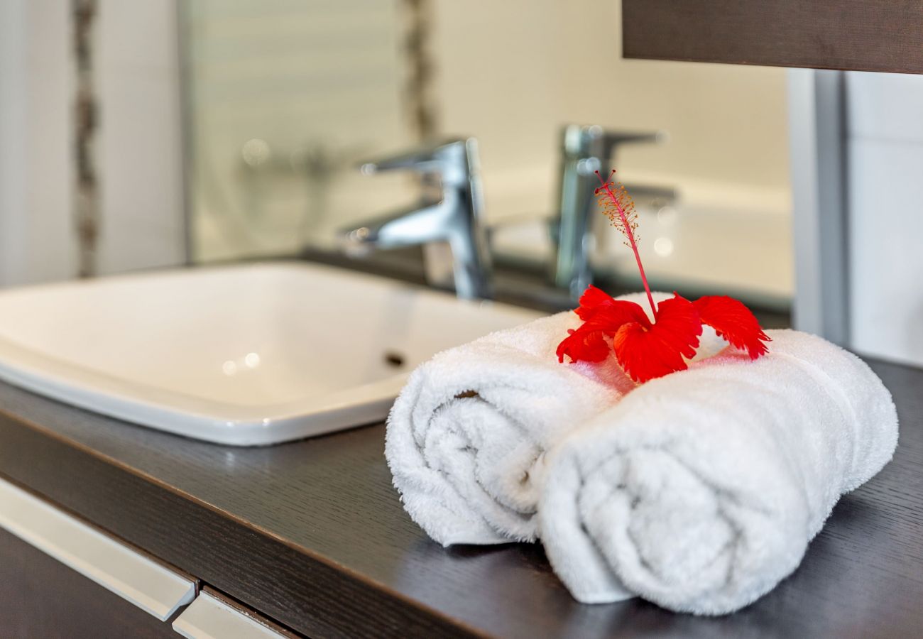 Salle de bain Villa Marine, villa en Guadeloupe à Saint-François Salle de bain Villa Marine, villa de luxe en Guadeloupe à Saint-François