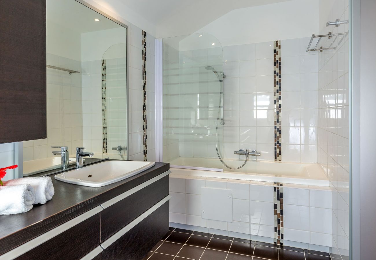 Salle de bain Villa Marine, villa en Guadeloupe à Saint-François Salle de bain Villa Marine, villa en Guadeloupe à Saint-François