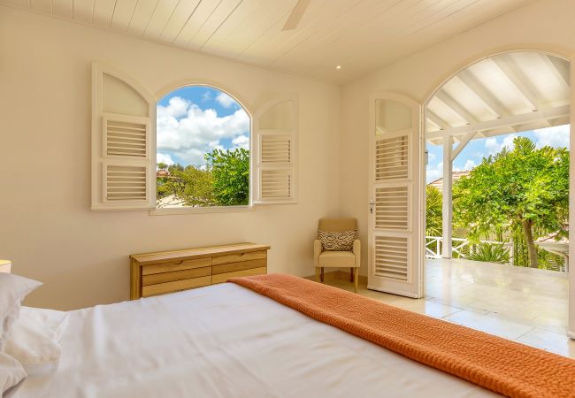 Villa à Le François - Hameau Cerisier - spacieux et calme, piscine & bord de mer à deux pas du lagon  Villa à Le François - Hameau Cerisier - spacieux et calme, piscine & bord de mer à deux pas du lagon